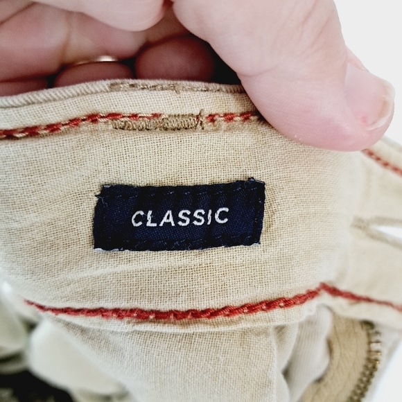 American Eagle Outfitters Y2K Khaki Cargo Shorts Size 32 - Picture 4 of 6